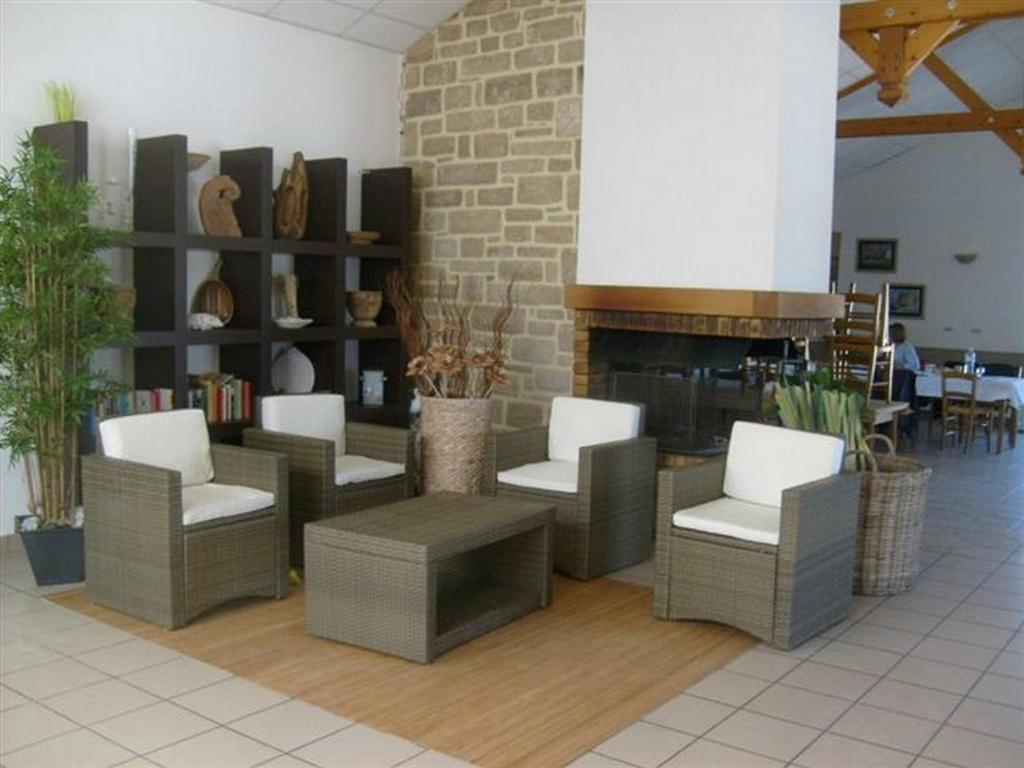 La Lande Du Moulin Hotel Sulniac Luaran gambar